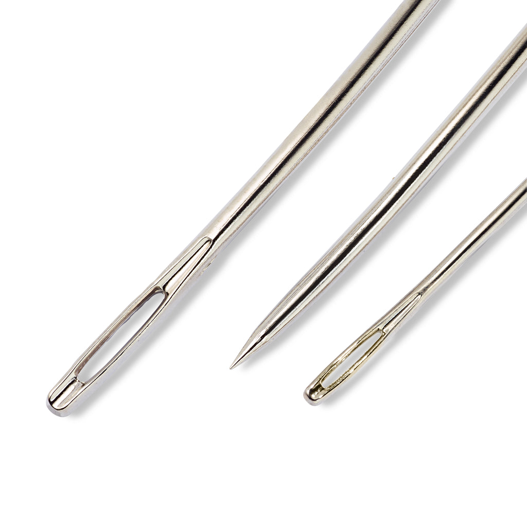 assorted upholstery needles