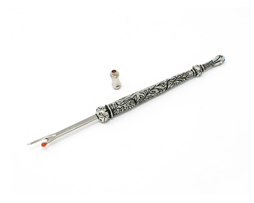 Vintage Victorian Seam Ripper With Cover