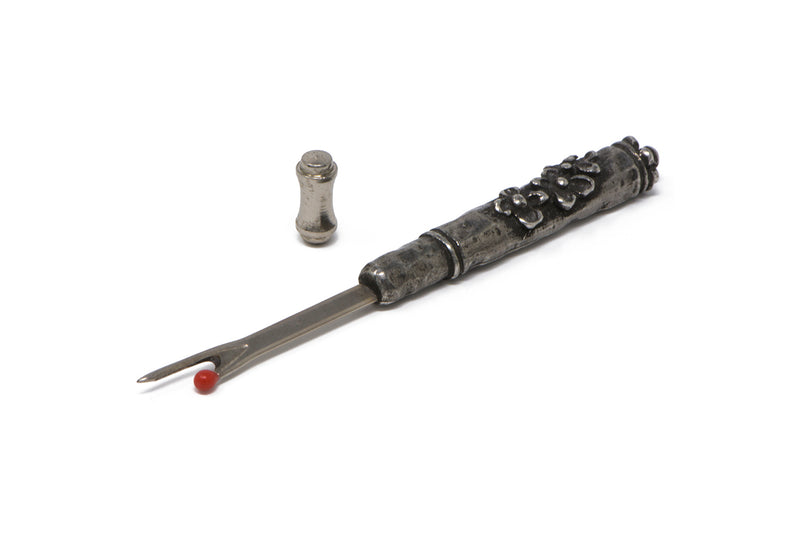 Floral Seam Ripper (Small)
