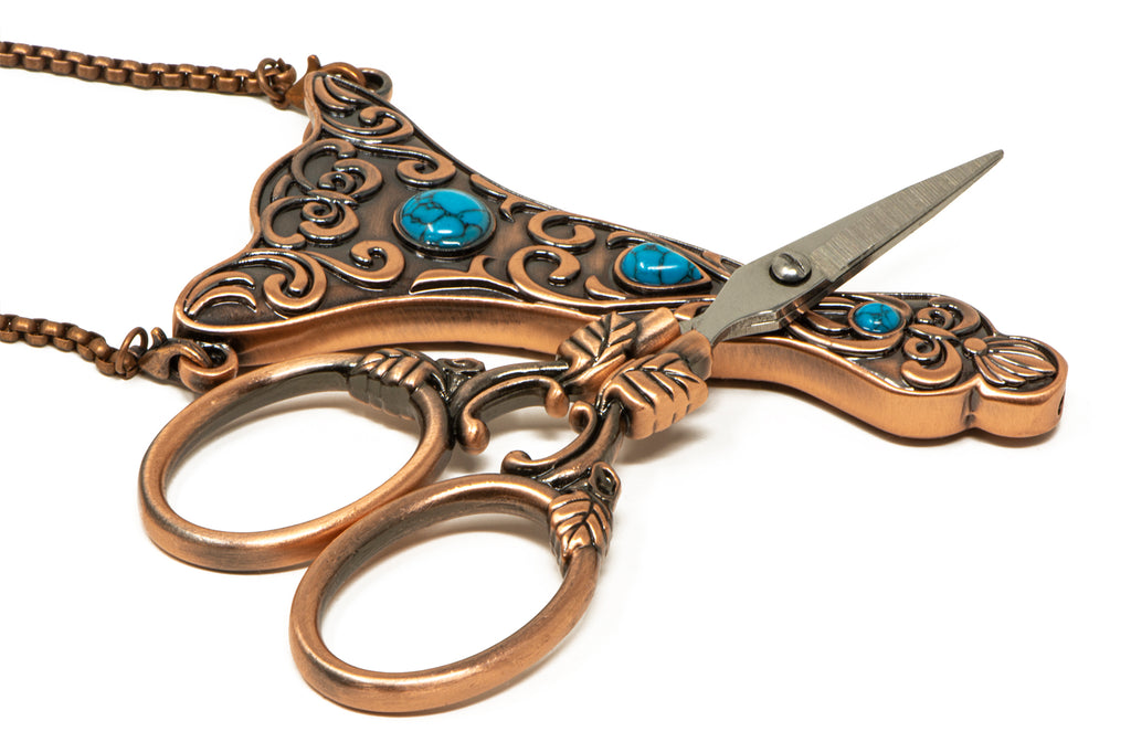 The Treble Chatelaine Scissors