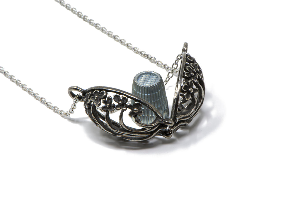 Thimble Cage Chatelaine with Thimble